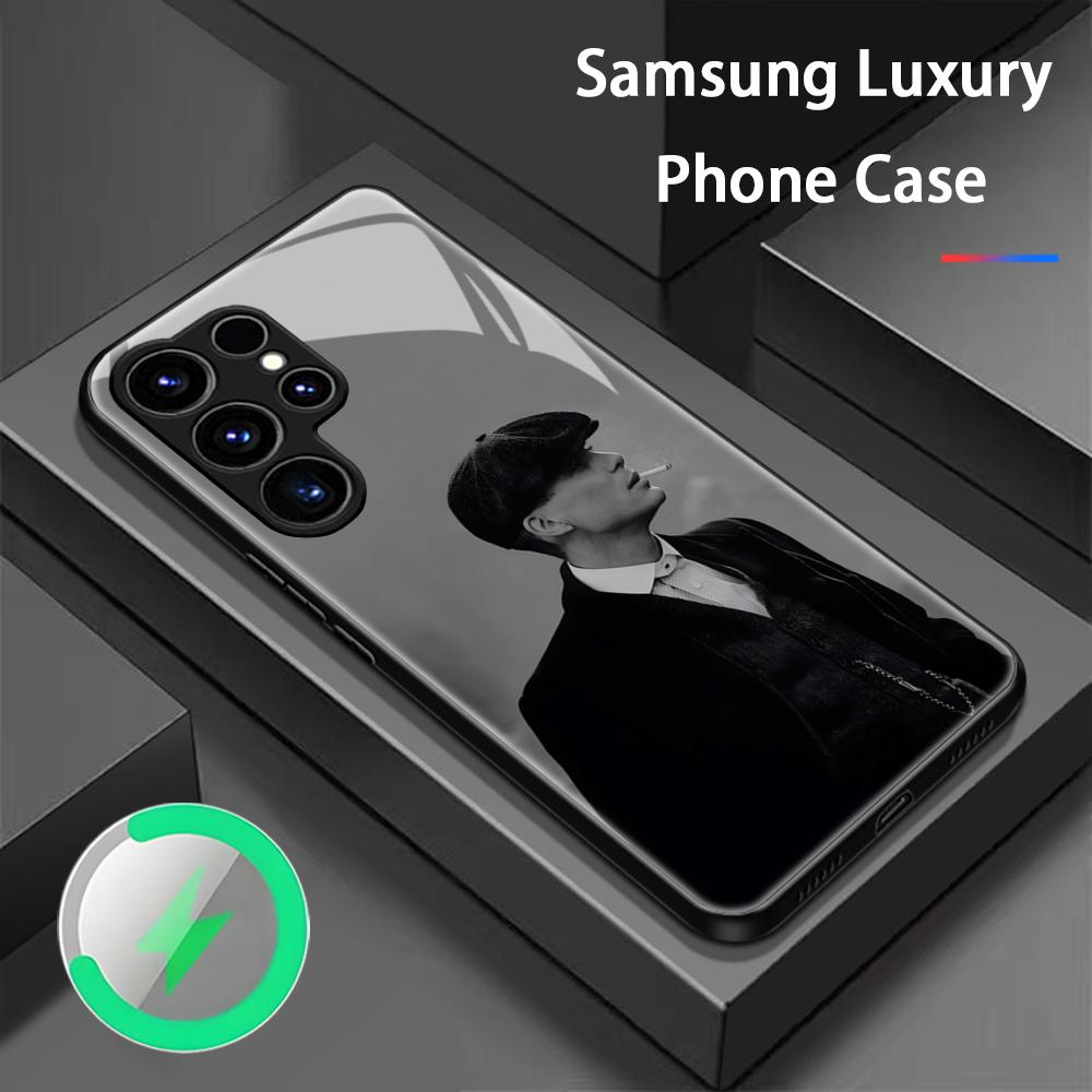 Etui na telefon z motywem seri – Magnetic Phone Case recenzja i cena